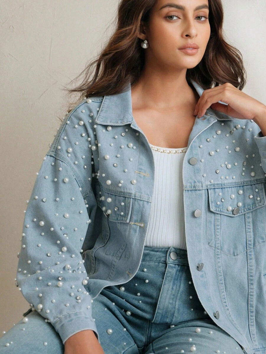 Anewsta Elaire 时尚休闲水洗做旧牛仔夹克，带铆钉和串珠装饰 - 淺色水洗藍 - 查看 1
