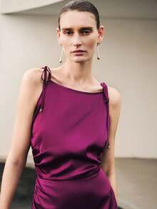 Uhlyne 女士休闲/派对/度假无袖葡萄紫色修身中长款紧身吊带连衣裙 - 中紫紅色 - 查看 6