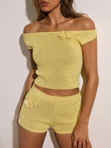Opulessa Suéter corto elegante de mujer con hombros descubiertos, decoración floral brillante, top amarillo de verano, vacaciones de verano