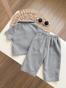 SHEIN 嬰兒男童短袖半扣領上衣和休閒長褲套裝 - 灰色 - 查看 2