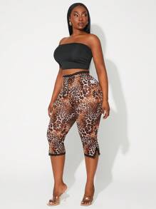 SHEIN SXY Leggings moulants grande taille pour femmes, sexy et élégants, avec imprimé léopard, patchwork en dentelle et maille, fente haute. Convient pour le port quotidien, les festivals, les sorties, les anniversaires, les enterrements de vie de jeune fille, les mariages, les tenues élégantes ou décontractées, les sorties shopping, le streetwear. Facile à assortir, affinant la silhouette et mettant en valeur la morphologie.