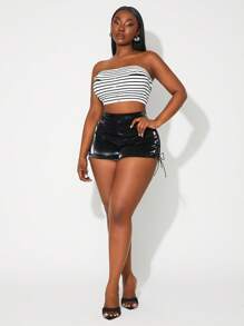 SHEIN SXY Plus Size Women Black & White Striped Crop Top With Metal Buckle Decor, Knit - Black and White - View 5