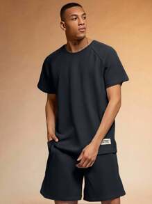 EURMUSE Men Waffle Fabric Raglan Sleeve Patched Regular T-Shirt Set - Dark Grey - View 4