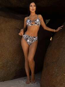 Carolina Barros Conjunto de bikini de cintura alta con estampado de piel de serpiente y anillos, ideal para la playa de verano - Multicolor - Ver 6