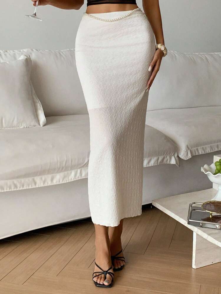 Women's Textured Fabric Pearl Decor Waist Chain Beach Skirt, Spring/Summer Low Rise