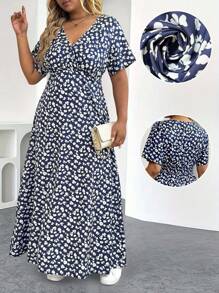 EMERY ROSE Plus Size Unique Floral, Fashionable Sexy V-Neck Polka Dot Short Sleeve Dress, Bohemian Dress - Blue and White - View 5