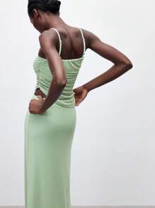 Maija 2025 年夏季新款 Salviae Green 性感网眼透视轻盈不对称剪裁吊带背心和松紧腰裙两件套，都市优雅浪漫办公室休闲时尚日常装扮，适合派对、海滩、音乐节、婚礼嘉宾、返校 - 軍綠色 - 查看 2