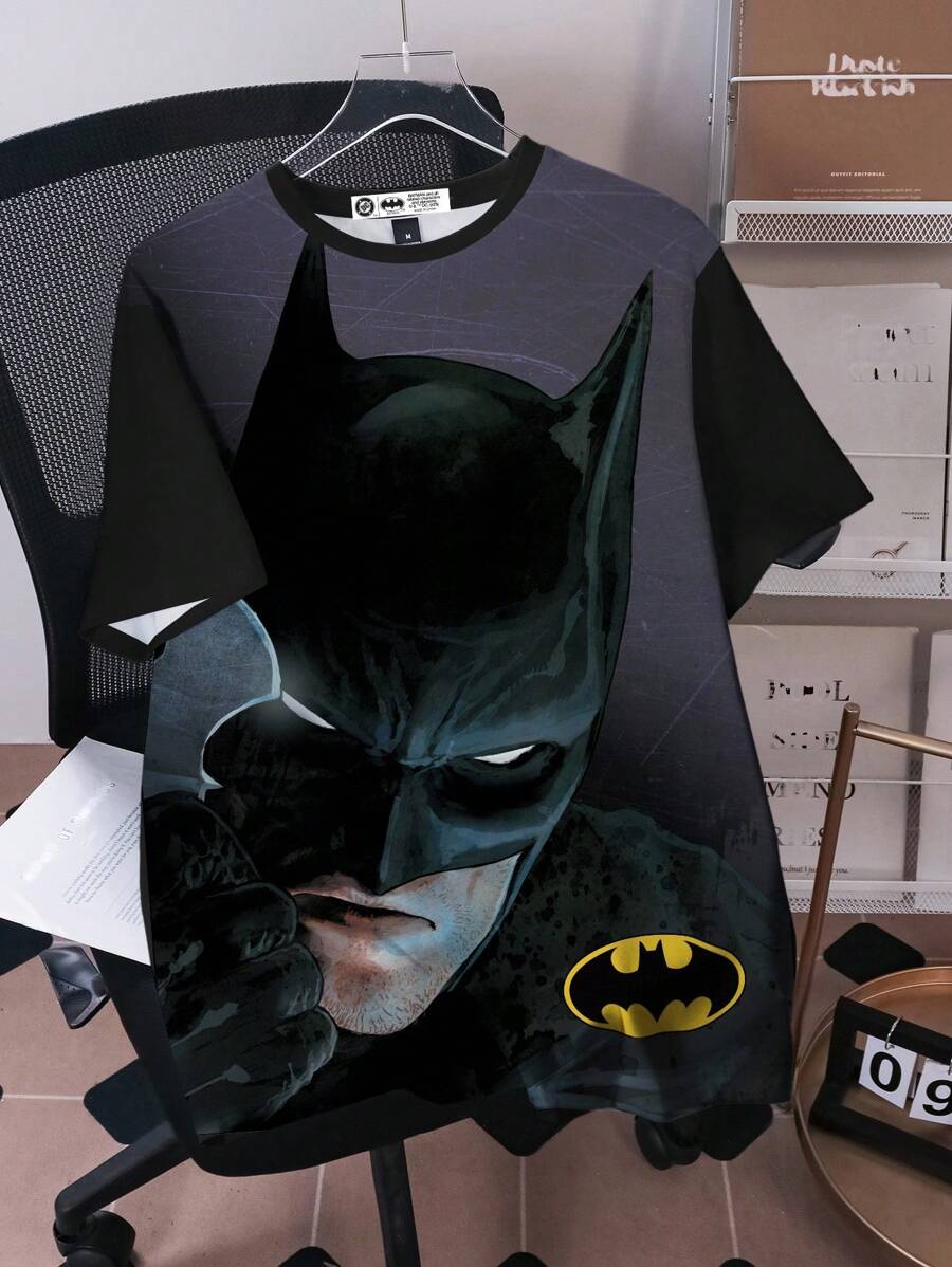 BATMAN X SHEIN 青少年男孩夏季休闲人物图案圆领短袖T恤 - 白色 - 查看 1