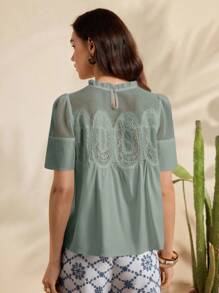 Uhlyne 女士纯棉短袖蕾丝拼接衬衫，宽松休闲度假衬衫，夏季新品，秋季百搭，简约风格，适合工作、教师、返校季等场合，中性色，商务休闲，复古富贵风。 - 綠色 - 查看 2