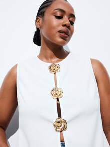 Maija Women Plus Size White Tank Tops, Sleeveless Solid Top With Rose Gold Metal Button Decor, Fall Autumn Back To School Homecoming Modest Vintage Women Old Money Teacher Romantic, Fashion, Versatile; Comfortable, Stylish, Elegant, Casual, Simple Daily Wear