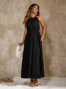 Roveilla Plus Size Women Elegant Solid Color Pleated Halter Dress For Summer - Black - View 7