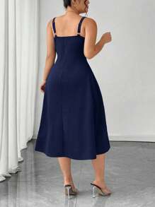 SHEIN Clasi Gaun Shift Elegan Tanpa Lengan Leher V Warna Polos untuk Wanita Ukuran Plus - Navy Blue - View 2
