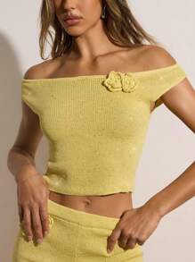 Opulessa Suéter corto elegante de mujer con hombros descubiertos, decoración floral brillante, top amarillo de verano, vacaciones de verano