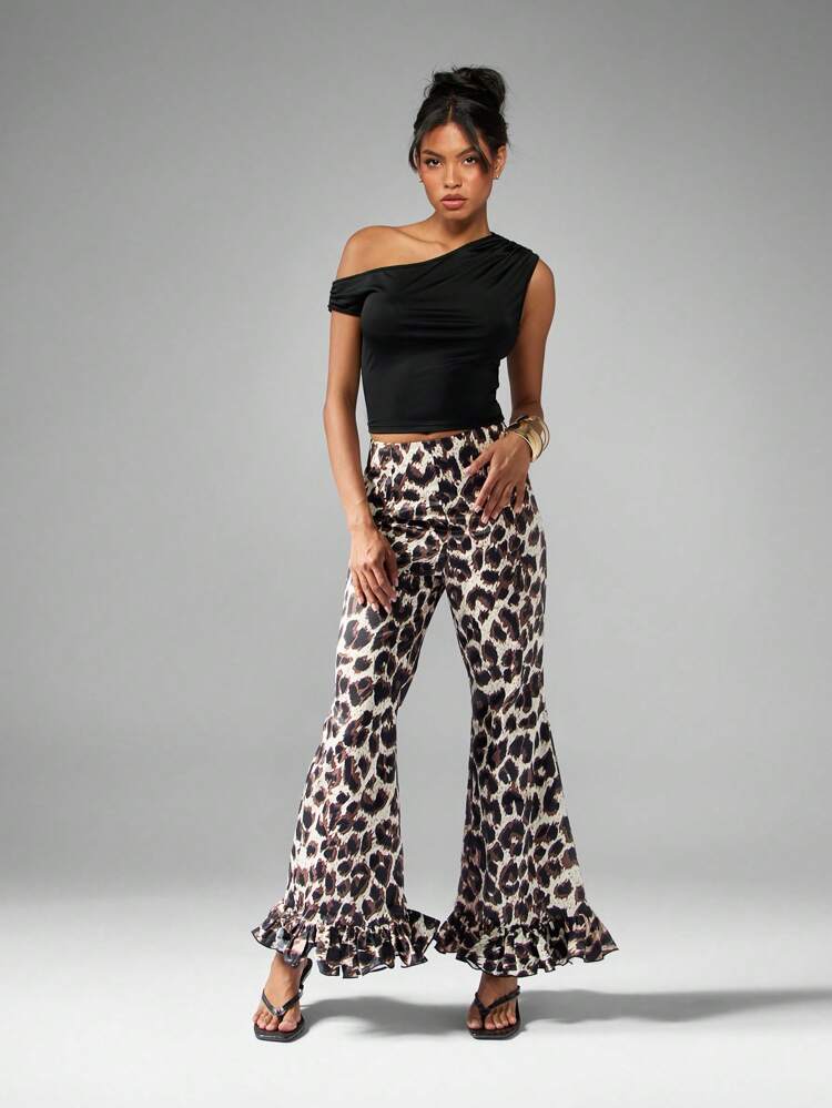 MISSGUIDED Leopard Print Flared Pants With Ruffle Hem Details