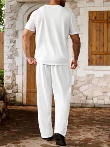 Manfinity Homme Áo thun tay ngắn cổ tròn màu trơn cỡ lớn cho nam và quần short cạp rút dây, bộ đồ thường ngày, mùa hè - trắng - Xem 2