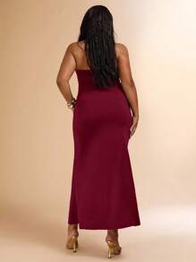 SHEIN BAE Ensemble deux pièces grande taille de femme : top court texturé en maille à fleurs 3D blanc à encolure ras-du-cou et jupe crayon transparente à taille nouée. Tenue de vacances, pour la Saint-Valentin, demoiselle d'honneur, tenue blanche, ensemble de remise des diplômes/rentrée scolaire - Rouge foncé - Voir 7