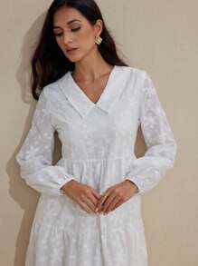 Mulvari 法式优雅纯色刺绣度假连衣裙 - 白色 - 查看 2