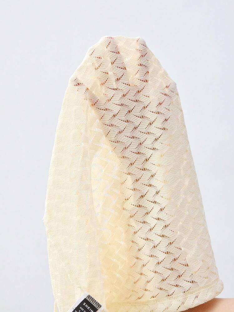 SHEIN Maija Women's Light Apricot Hollow-Out Crisscross Halter Design Sleeveless Knit Tank Top, Modern Bohemian Style, Versatile & Comfortable, Loose Fit, Sunmer All-Match Summer Clothing For All Seasons, Modern Holiday Fashion Design, Comfortable Beach Beach Clothing, Bohemian Style, Isabi Island Holiday Wear, Summer Dopamine Holiday Wear, Ins Same Style Holiday Style, Exotic Atmosphere, Country Concert, Western Style Clothing