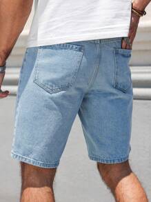 Manfinity LEGND Stylish Light Wash Distressed Denim Bermuda Shorts For Men Perfect For Relaxed Summer Boyfriend & Husband Washed Blue Loose Wide Leg For Going Out Denim Shorts