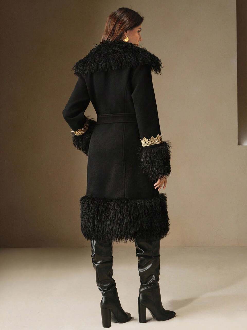 Women's Black And Gold Middle Eastern Vintage Embroidered Faux Suede Jacket,Elegant Autumn Winter Puff Coat For Birthday,Party,Work,Wedding,Luxury