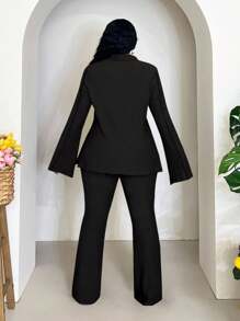 Veslaya 2 piezas Conjunto de mujer talla grande 2025 Primavera/Verano Casual/Playa/Viaje por carretera/Escapada urbana Cardigan con lazo en el cuello en color caqui sólido y pantalón ancho de pierna larga con cintura elástica Conjunto de 2 piezas talla grande - Negro - Ver 2