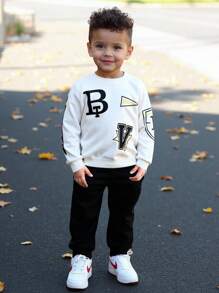 SHEIN 幼儿男童休闲运动罗纹针织圆领、袖口、下摆印花设计长袖上衣和裤子套装，秋冬 - 彩色 - 查看 3