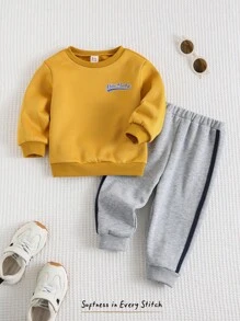 Cozy Pixies Bộ 2 món/Bộ áo nỉ dài tay cổ tròn in chữ hoạt hình cho bé trai kèm quần cạp chun co giãn màu tương phản - Nhiều màu - Xem 4