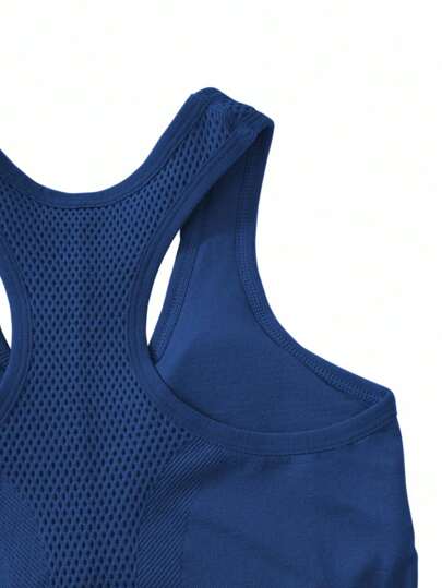 Easithlete Women Seamless Sports Bra, Workout Gym Tops Crop view 3