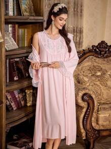 SHEIN 撞色蕾丝系带睡袍和连衣裙睡衣套装，秋季服装 - 淺粉色 - 查看 3