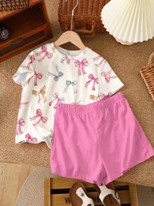 2 件套奶油色可爱蝴蝶印花圆领宽松短袖 T 恤和短裤，适合少女，休闲风格，适合春夏季，返校服装，2000 年代 Y2K 风格