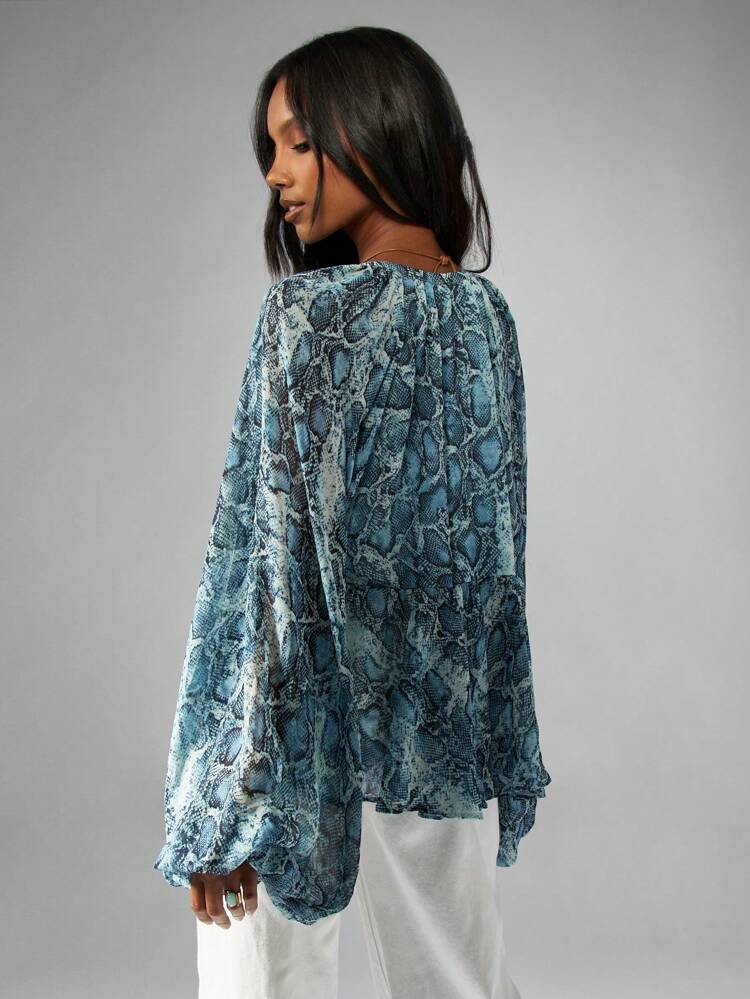 MISSGUIDED Balloon Sleeve Blouse Snake Python Print V Neck Boho Chic Long Sleeve Peasant Top Wide Flowing Empire Waist Pleated Fall Winter Fashion