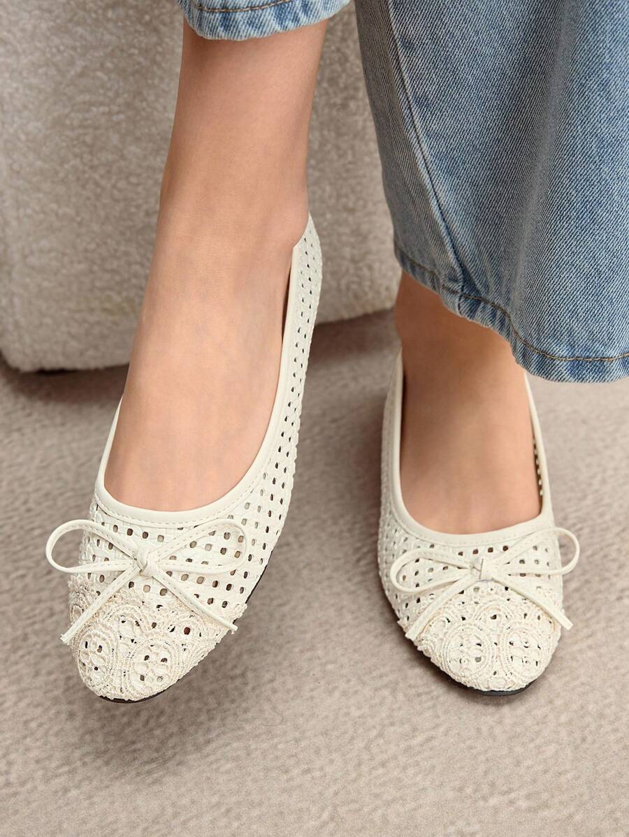 Rosivie Women Shoes Women's Flat Shoes Round Toe Silver Bow French Mary Jane Breathable Woven Hollow Buckle Strap Retro Casual Outdoor Shoes - Apricot - View 1