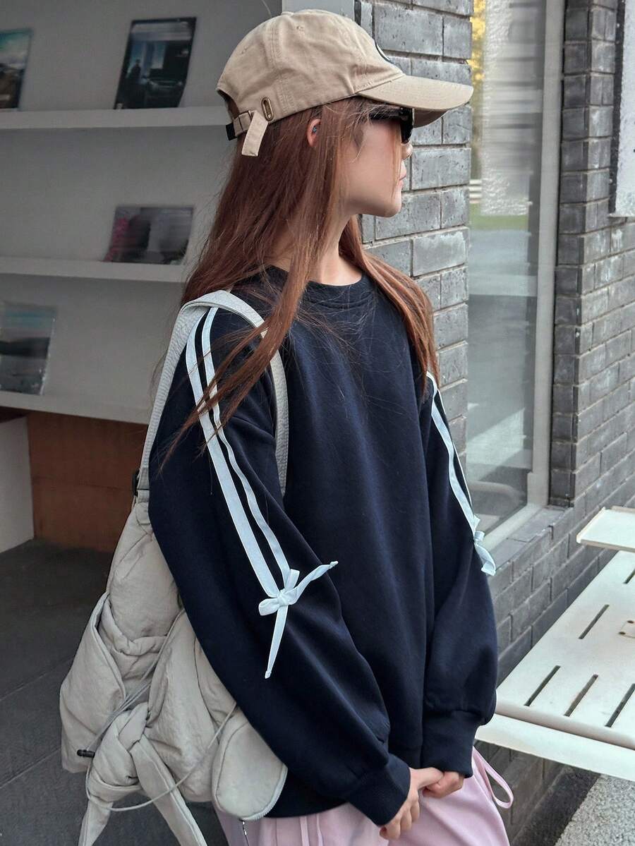 少女宽松休闲抓绒卫衣，运动撞色抽绳卫衣，秋冬季 - 藏蓝色 - 查看 1