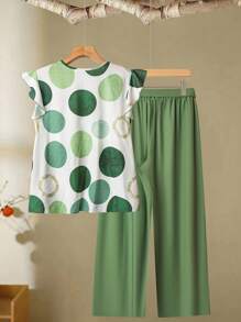 SHEIN LUNE 2 Stücke/Set Frauen Große Größen 2 Stücke Set: Blümchenn Kurzarm Top mit Schleife und einfache weite Hose, Boho "Old Money" Outfits für Frauen, Frühlings-Break Rave Outfits, Festival Frühlings-Break Outfits, Casual Elegant Blumen Urlaubs Outfits, Frauen Oster Kleid, Oster Outfit Frauen, Strand Outfits für Frauen, Büro Kurven Frauen Zweiteiler für den täglichen Gebrauch, Hochwertig Chic Herbst Lehrerin Outfit, Frühling/Sommer/Herbst 2 Stücke Set