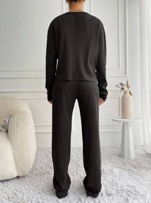 SHEIN Tall 2件組女款純色圓領套頭上衣與長褲休閒套裝，適合高個女性 - 棕色 - 查看 2