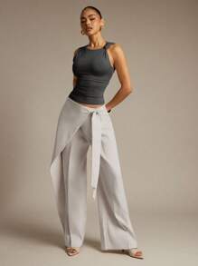 Hauture Women's Solid Color Twist Design Fitted Sleeveless Fashion Top