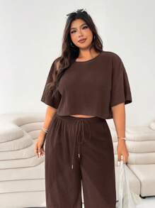 Solflare 2 件套加大码纹理面料纯色圆领短袖上衣和口袋裤 - 棕色 - 查看 3