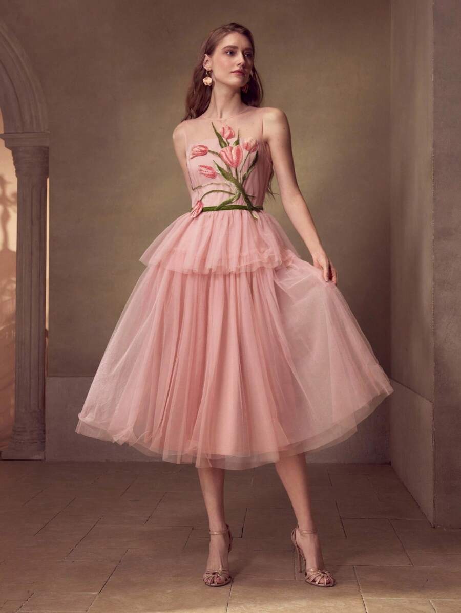 MOTF Soiréza APPLIQUES CONTRAST MESH COCKTAIL DRESS - Pink - View 1