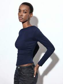 Maija Blusa azul claro con cuello asimétrico y fruncido, diseño de moda urbana casual y versátil, suave y cómoda, bajo asimétrico suelto, mangas largas con hombros caídos, atuendo de mujer casual de primavera temprana para conciertos, vacaciones y modesto