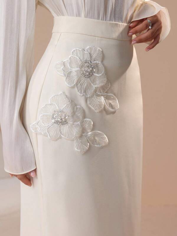 Modelyn Women's Elegant Long Slit Solid Color Applique Skirt