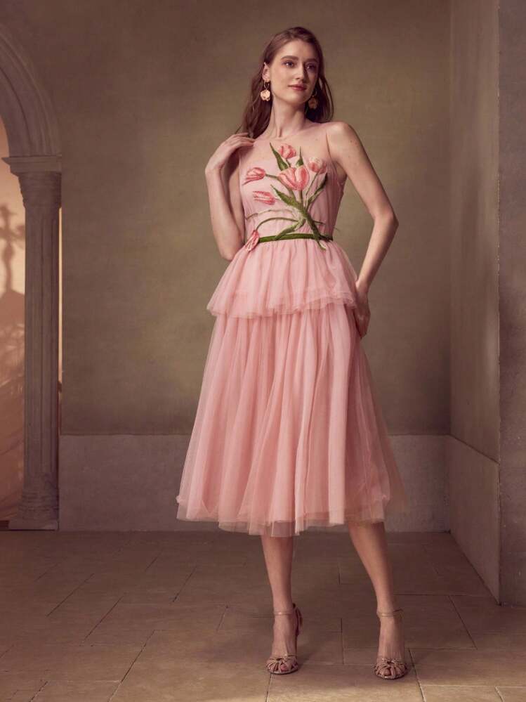 MOTF Soiréza APPLIQUES CONTRAST MESH COCKTAIL DRESS - Pink - View 4