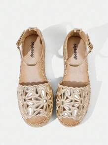 Styleloop Women's Bohemian Style Flat Rope Embroidered Slip-On Shoes - Gold - View 6