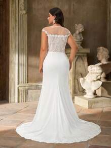 Aureia Plus Size Elegant Luxurious Sweetheart Neckline Off-Shoulder Ruffle Back Floral Applique Decor High Waist Bodycon Mermaid With Long Train Bridal Wedding Dress