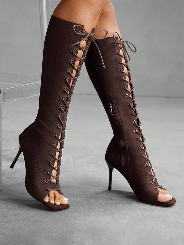 CUCCOO SZL Botas altas con punta abierta y tiras cruzadas a la moda