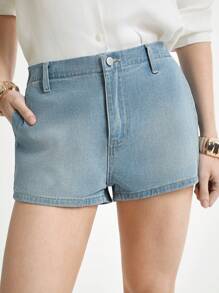Daynim Women's Casual Washed Denim Shorts, Suitable For Vacation - Light Wash - View 5