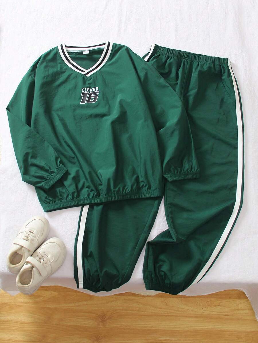 Genkimix Kids Nuevo Set de pantalones sueltos con cuello en V, manga larga y estampado de letras, estilo energético para niños preadolescente, diseño acanalado en negro y blanco con impresión de letra significativa, tela suave y cómoda, versátil y de moda, adecuado para la escuela y el patio de juegos