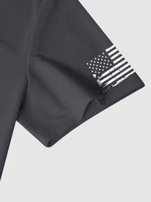 Manfinity Homme Áo thun nam cổ tròn tay ngắn in hình cờ Mỹ cỡ lớn, mùa hè - Màu xám đen - Xem 4