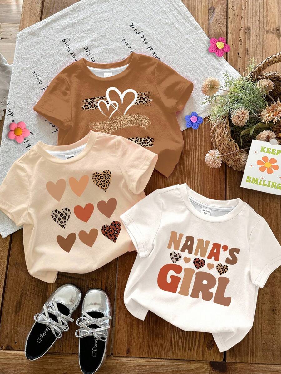 SHEIN 3 件套女婴休闲简约豹纹心形字母“Nana's Girl”手绘心形图案奶油白色圆领短袖 T 恤,适合春夏季,女婴衣服 - 彩色 - 查看 1