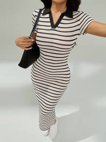 SHEIN PETITE Robe longue à manches courtes avec col polo tricoté à rayures pour femmes