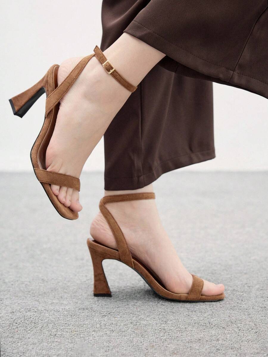 CUCCOO BIZCHIC 女士黑色 PU 皮革方头高跟凉鞋 - 棕色 - 查看 1